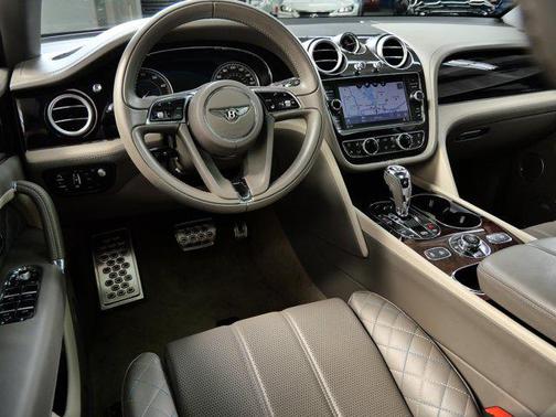 2018 Bentley Bentayga Mulliner