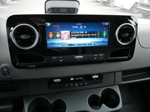 2025 Mercedes-Benz Sprinter 2500 High Roof