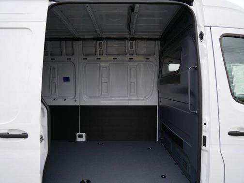 2025 Mercedes-Benz Sprinter 2500 High Roof