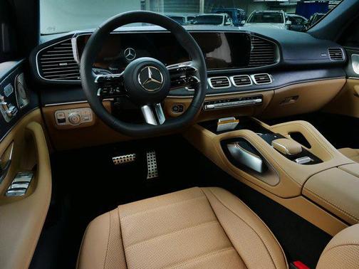 2026 Mercedes-Benz GLS 450 4MATIC