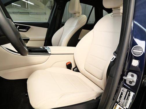 2024 Mercedes-Benz GLC 300 4MATIC
