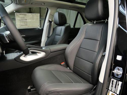 Black 2026 Mercedes-Benz GLE 350 4MATIC