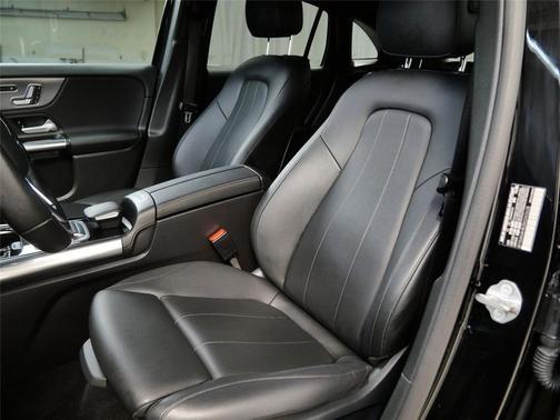 2021 Mercedes-Benz GLA 250 Base 4MATIC