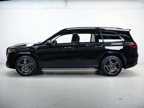 2026 Mercedes-Benz GLS 450 4MATIC