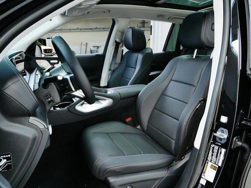 2026 Mercedes-Benz GLS 450 4MATIC