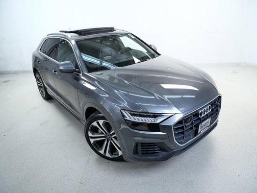 2021 Audi Q8 55 Premium Plus