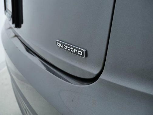 2021 Audi Q8 55 Premium Plus