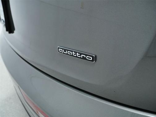 2024 Audi Q5 55 S line Premium Plus