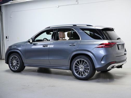 Selenite Grey Metallic 2026 Mercedes-Benz GLE 350 4MATIC