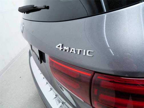 2025 Mercedes-Benz GLB 250 4MATIC