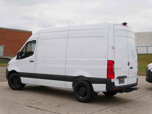 Arctic White 2025 Mercedes-Benz Sprinter 2500 Standard Roof
