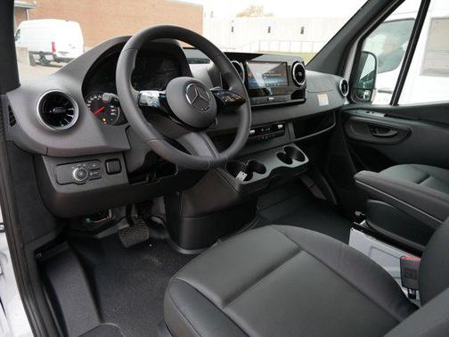 Arctic White 2025 Mercedes-Benz Sprinter 2500 Standard Roof
