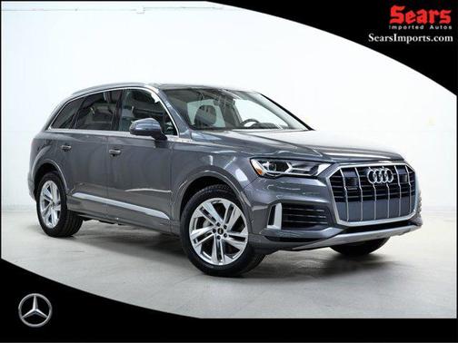 2022 Audi Q7 55 Premium Plus