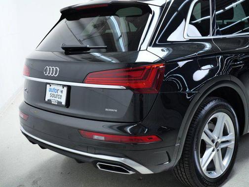 2022 Audi Q5 e 55 S line Prestige