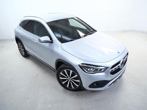 2021 Mercedes-Benz GLA 250 Base 4MATIC