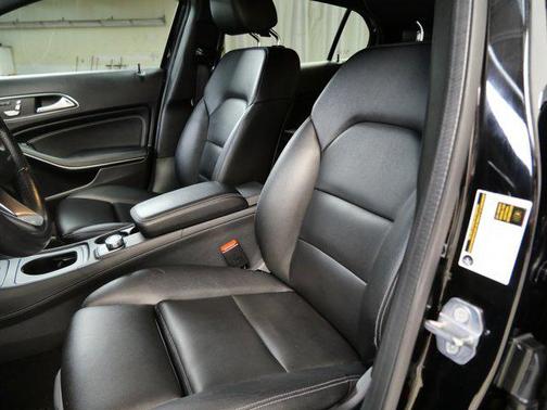 Black 2019 Mercedes-Benz GLA 250 4MATIC