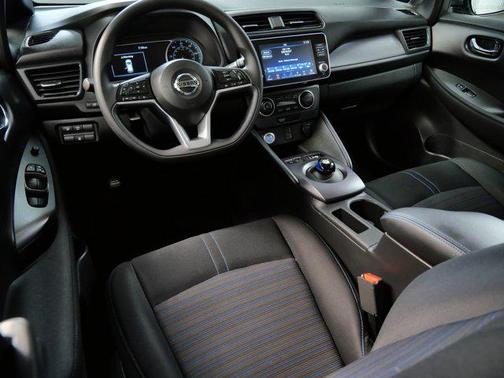 2022 Nissan Leaf S 40 kWh