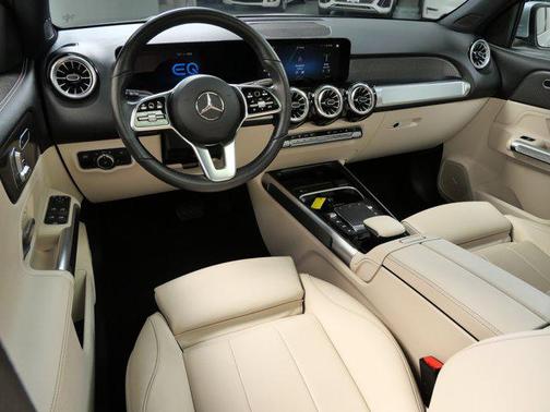 2023 Mercedes-Benz EQB 300 4MATIC