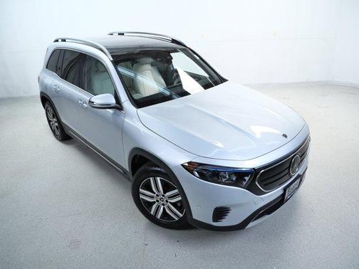 2023 Mercedes-Benz EQB 300 4MATIC