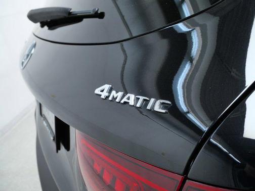 2021 Mercedes-Benz GLC 300 4MATIC