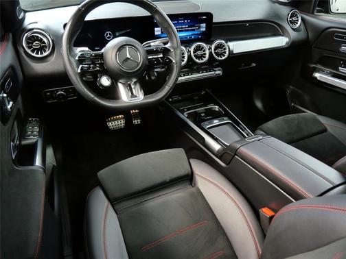 2025 Mercedes-Benz AMG GLB 35 4MATIC