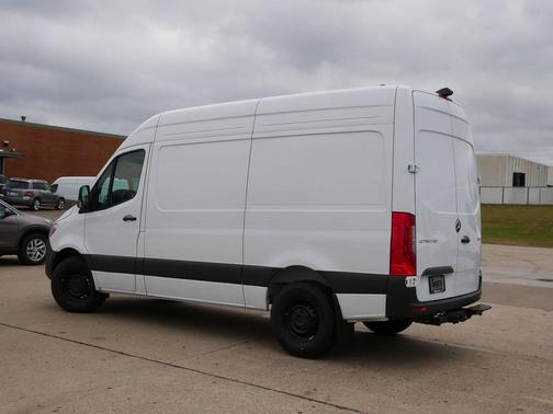 Arctic White 2025 Mercedes-Benz Sprinter 2500 Standard Roof