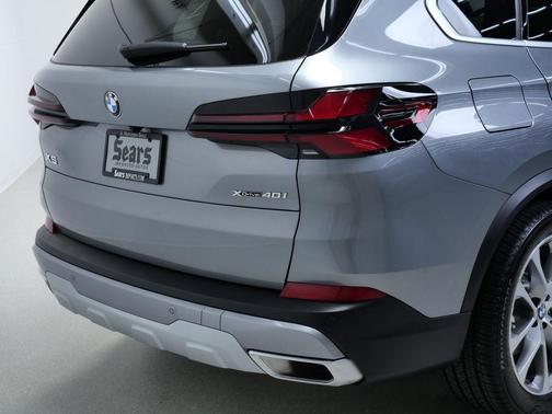 Skyscraper Grey Metallic 2026 BMW X5 xDrive40i