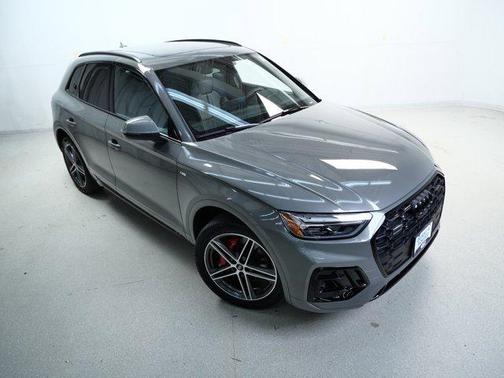 2024 Audi Q5 e 55 S line Premium Plus