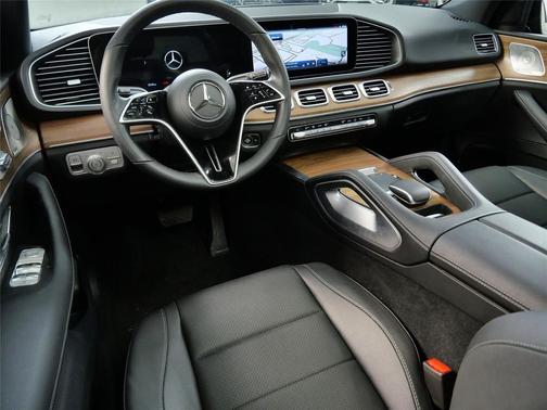 2025 Mercedes-Benz GLE 450 4MATIC