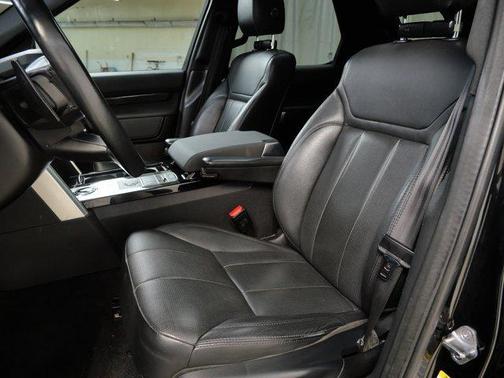 2019 Land Rover Discovery HSE