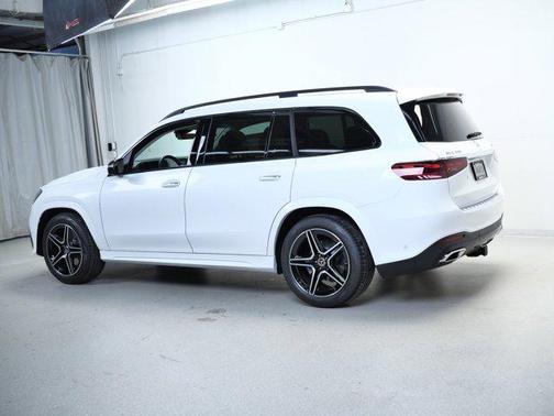 2026 Mercedes-Benz GLS 450 4MATIC