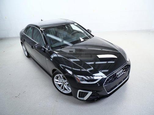 Mythos Black Metallic 2023 Audi A4 45 S line Premium