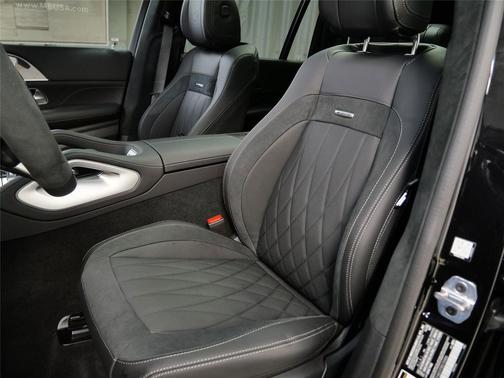 2026 Mercedes-Benz AMG GLS 63 Base