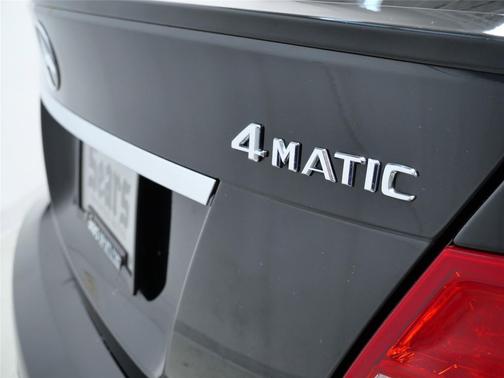 2011 Mercedes-Benz C-Class C 300 4MATIC Luxury
