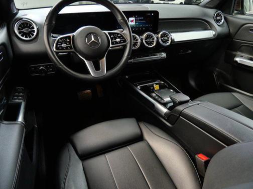 2022 Mercedes-Benz GLB 250 4MATIC