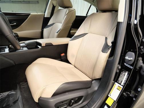 2019 Lexus ES 350 Luxury