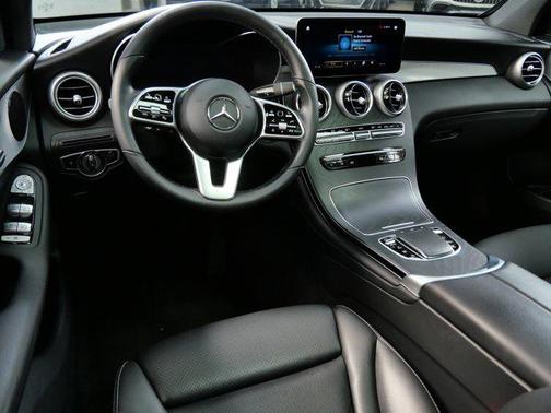 2022 Mercedes-Benz GLC 300 4MATIC