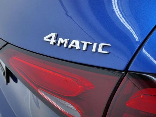 Black 2025 Mercedes-Benz GLC 300 4MATIC
