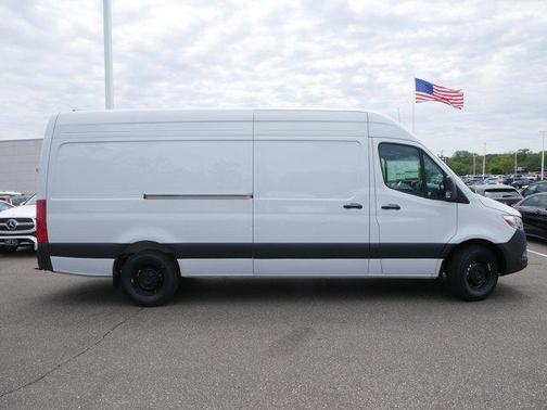 2025 Mercedes-Benz Sprinter 2500 High Roof