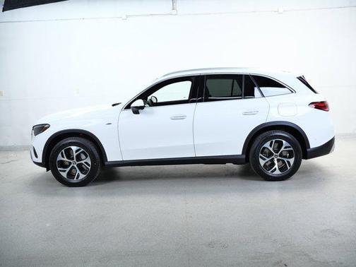 2025 Mercedes-Benz GLC 350e Base