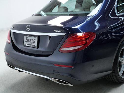 2017 Mercedes-Benz E-Class 4MATIC