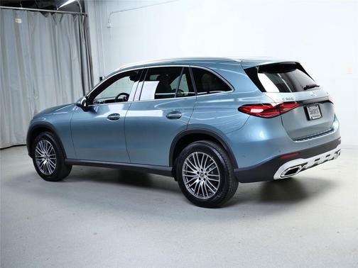 2026 Mercedes-Benz GLC 300 4MATIC