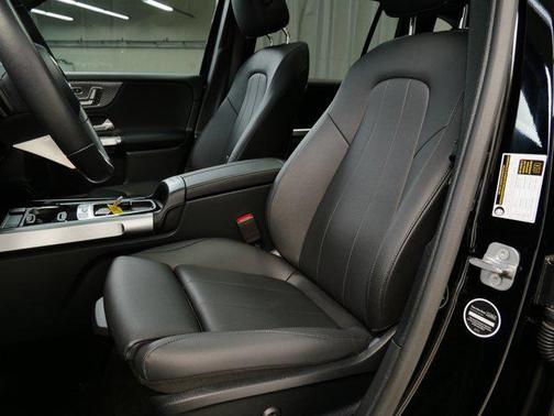 2024 Mercedes-Benz GLB 250 4MATIC