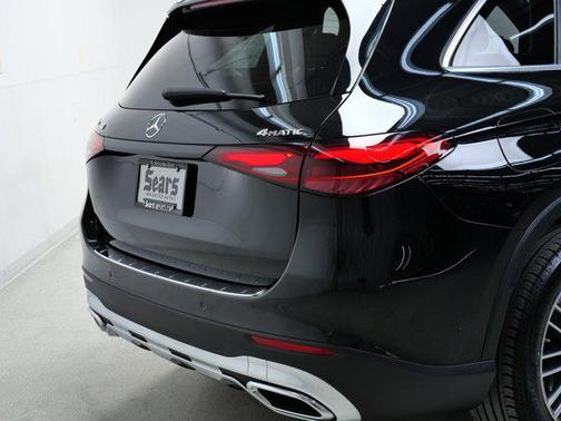 2025 Mercedes-Benz GLC 300 4MATIC