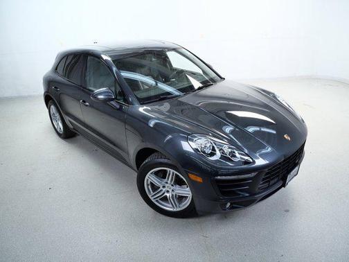 2017 Porsche Macan Base