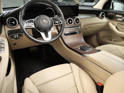 2022 Mercedes-Benz GLC 300 4MATIC