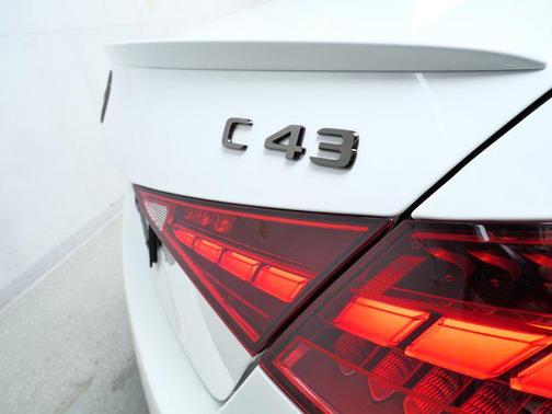 2024 Mercedes-Benz AMG C 43 4MATIC