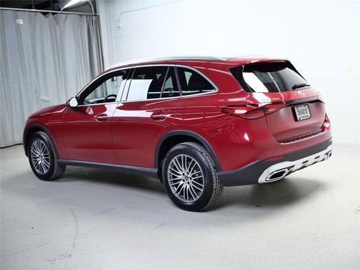 2026 Mercedes-Benz GLC 300 4MATIC
