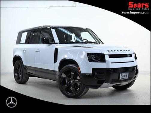 2023 Land Rover Defender 110 V8