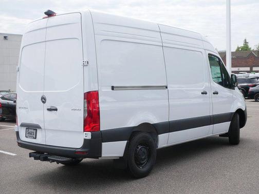 2025 Mercedes-Benz Sprinter 2500 Standard Roof